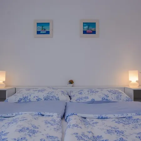 شقة Apartman Plavet *