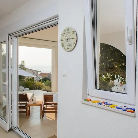 Apartman Plavet * روغوزنيكا