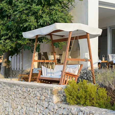 Apartman Plavet شقة روغوزنيكا
